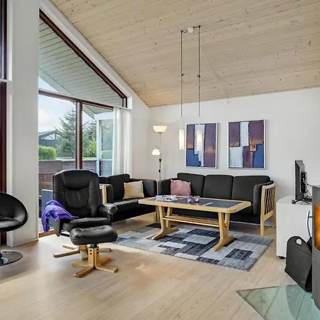 Rorbaeksovej Ejstrupholm V Prázdninový dům