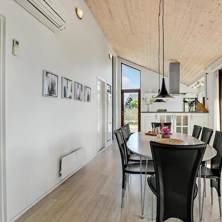 Rorbaeksovej Ejstrupholm V * Ejstrupholm