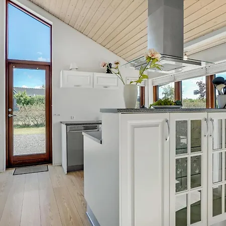 Nyaraló Rorbaeksovej Ejstrupholm V